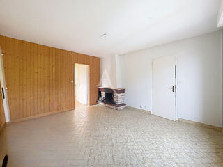 Appartement à louer 4 pièces 70 m²