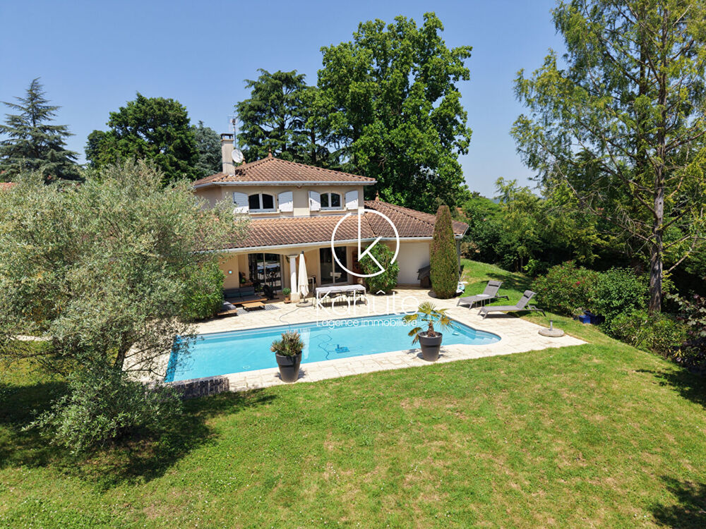 Vente Maison Maison de 203m² au calme à Collonges Au Mont D Or , terrain de 1685m², 5 chambres, garage double, annexe Saint cyr au mont d or