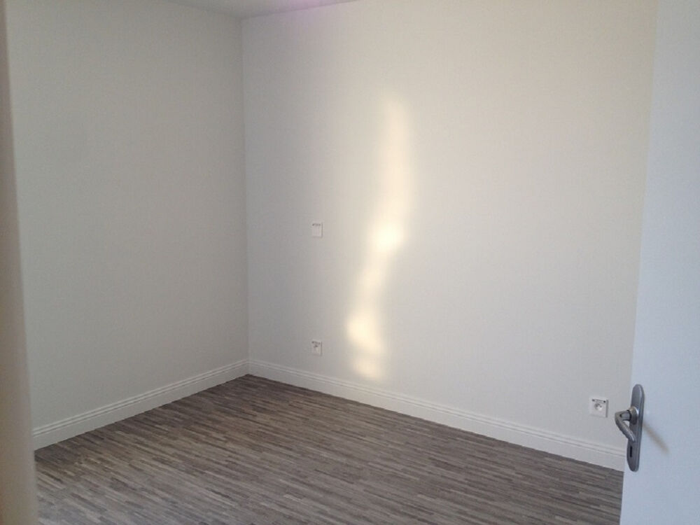 Location Appartement T3 60.88m² + Terrasse de 44m² + 2 pkgs Villenave d ornon