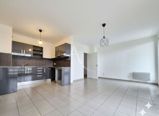  Appartement � vendre 4 pi�ces 81 m�