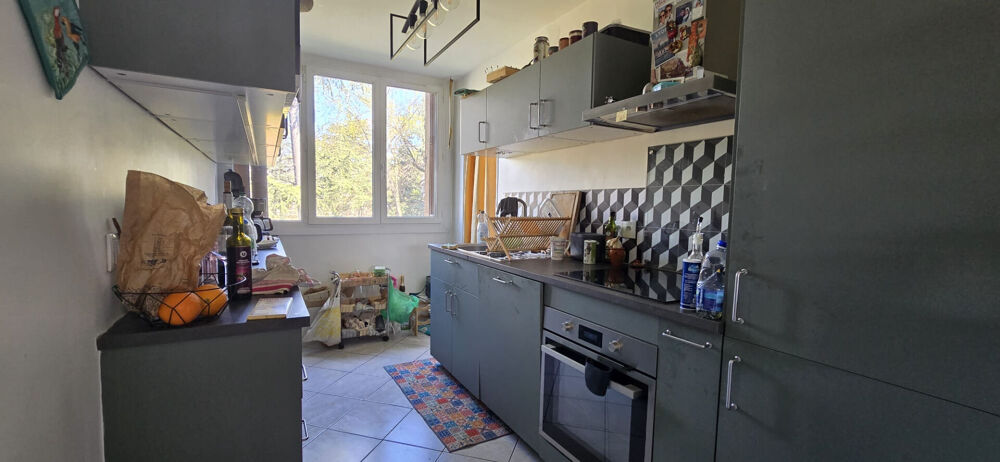 Location Appartement T3 meublé - 61.17m² - Villeurbanne Villeurbanne