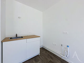  Appartement à louer 2 pièces 42 m²