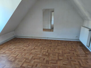  Appartement � louer 5 pi�ces 79 m�