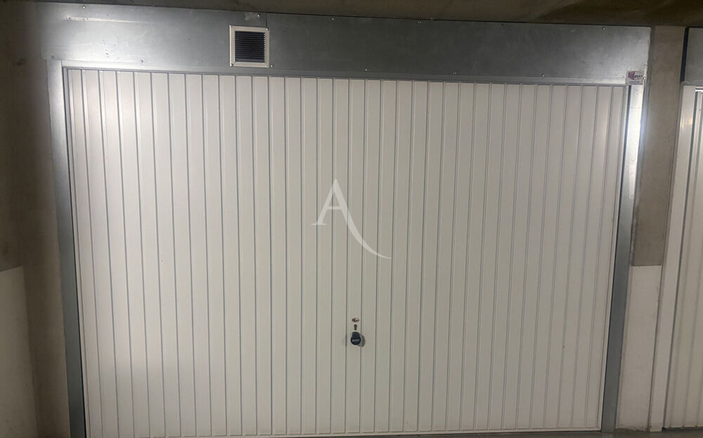 Vente Parking/Garage Box Drancy 16.55 m2 - Proche centre ville Drancy
