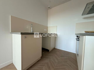  Appartement � louer 3 pi�ces 79 m�