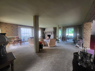  Maison � vendre 10 pi�ces 295 m�