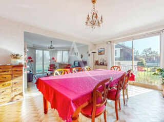  Maison � vendre 9 pi�ces 277 m�