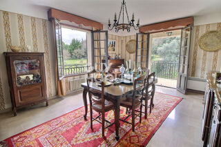  Maison à vendre 11 pièces 298 m²
