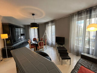  Appartement à louer 3 pièces 67 m²