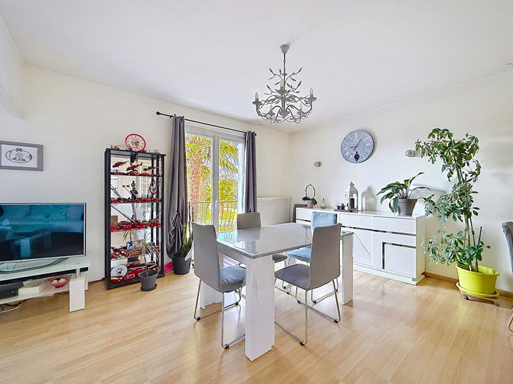 Maison à vendre à Saint-Avertin, Quartier résidentiel recherché