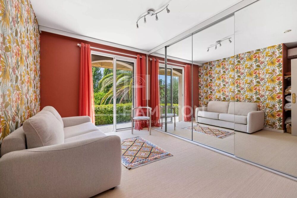 à vendre  Maison Châteauneuf-Grasse (06740)