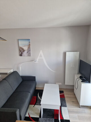  Appartement à louer 1 pièce 28 m²