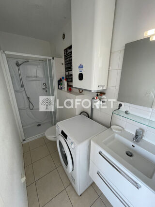  Appartement à louer 2 pièces 35 m²