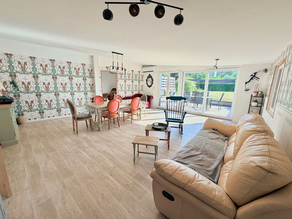 Maison de caractère semi plain-pied de 180 m² avec jardin de près de 800 m²
