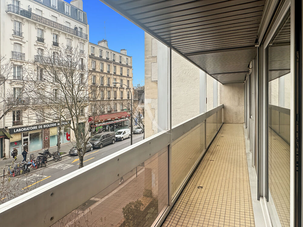 Vente Appartement Appartement Paris 3 pièce(s) 70m² + Balcon de 12m² Paris 12