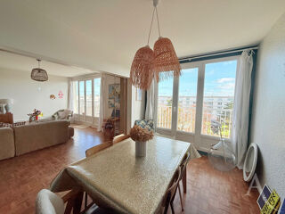  Appartement � vendre 4 pi�ces 77 m�