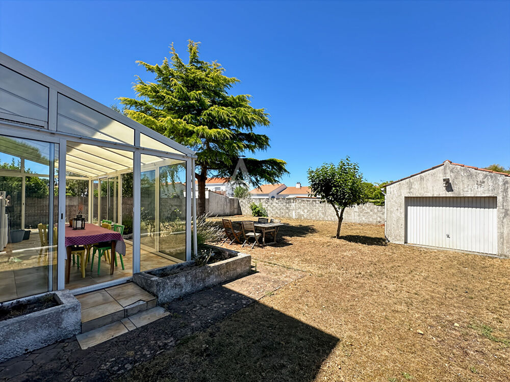 Appartement en rez-de-jardin avec garage, 2 parkings - Saint Jean De Monts