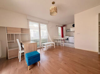  Appartement à louer 2 pièces 46 m²