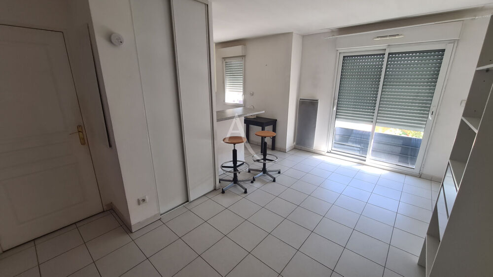 Vente Appartement proche toutes commodités studio 26 m2, 2ème étage avec ascenseur, norme handicapé e Meaux
