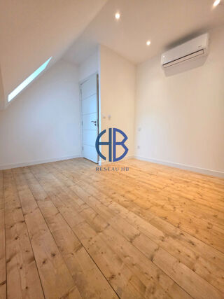  Maison � vendre 8 pi�ces 350 m�