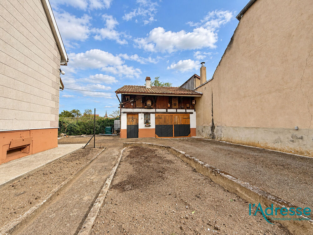 Vente Maison Maison mitoyenne de 91,17 m² avec jardin et dépendance Wintzenheim