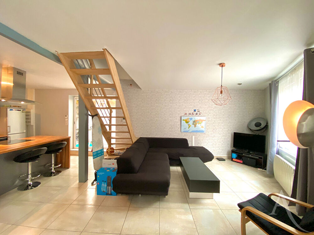 Appartement triplex quartier Séraucourt !
