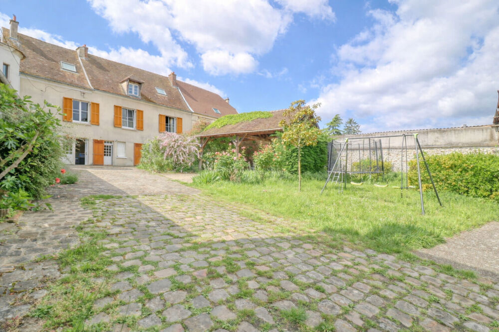 Maison 8 pièces 263 m² · à Wissous · 263 m² · 739 000 €