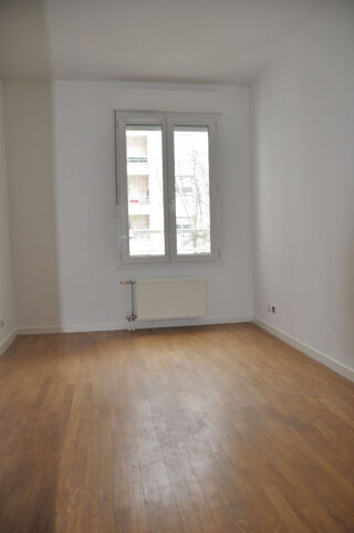 Appartement à louer 2 pièces 39 m²