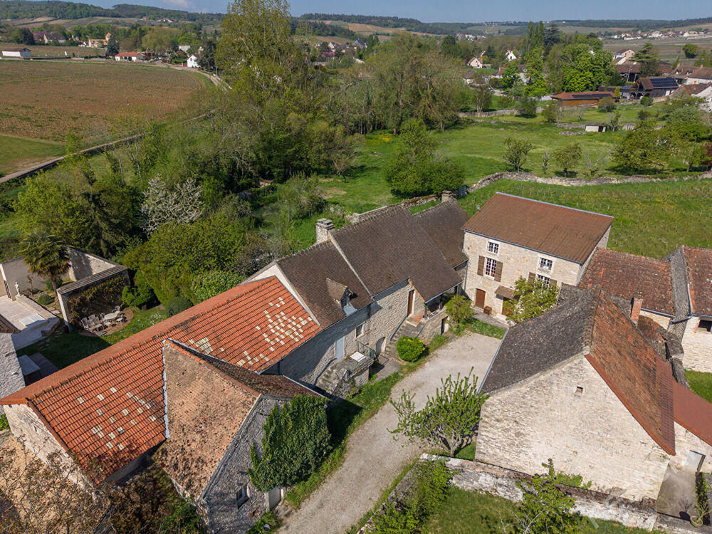 L'art de vivre en Bourgogne, dans une propriété de caractère au coeur de Mercurey