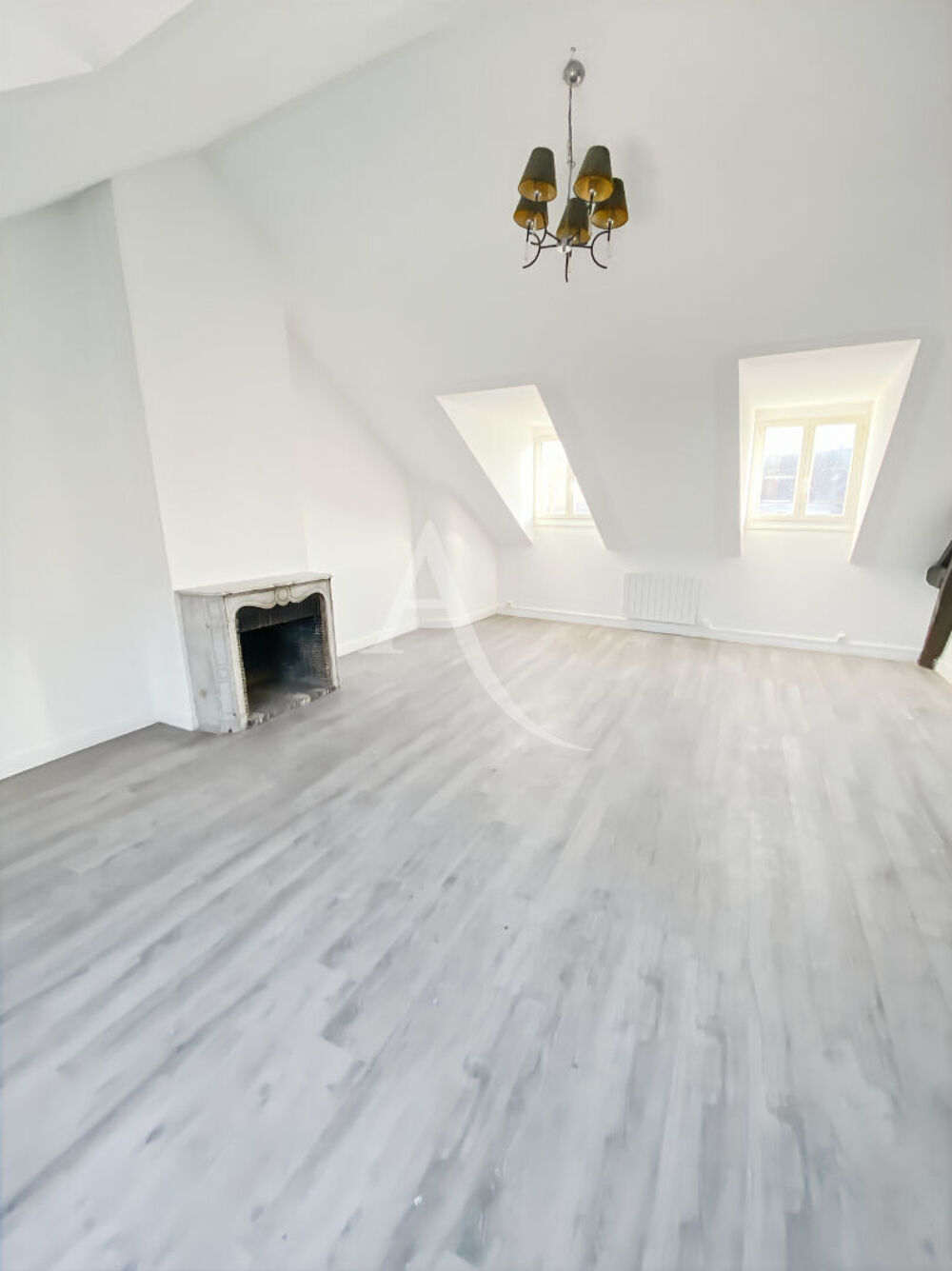 Appartement 3 pièces 74 m² · à Saint Michel sur Orge · 74 m² · 185 000 €