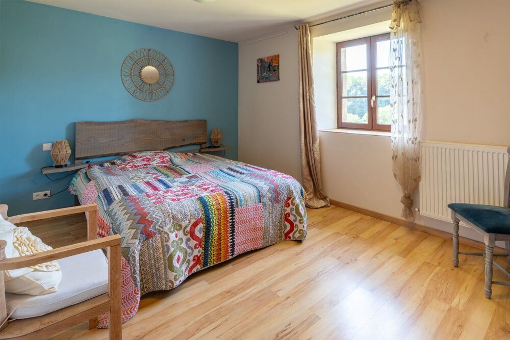 à vendre  Maison Figeac (46100)