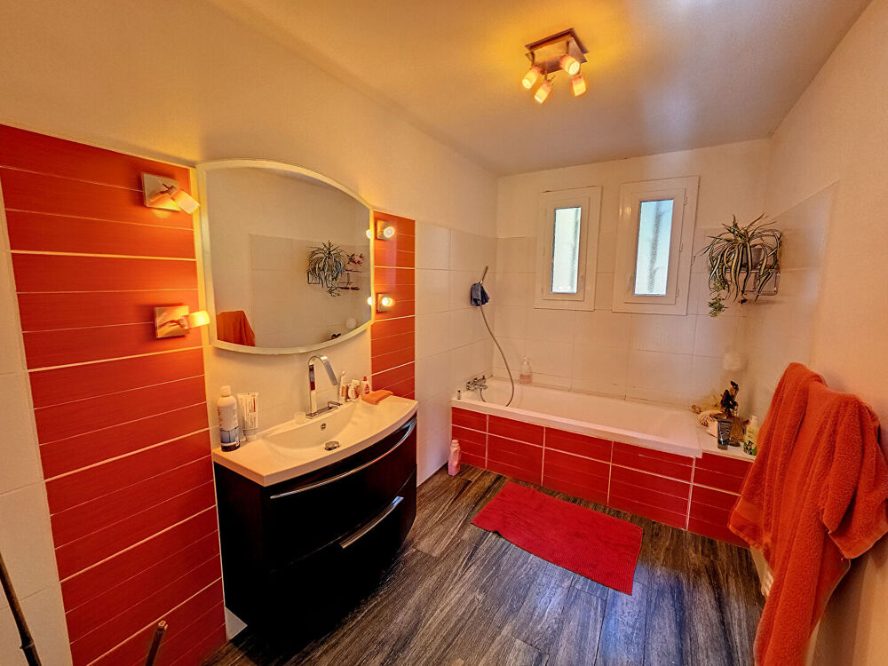  vendre  Maison Six-Fours-les-Plages (83140)