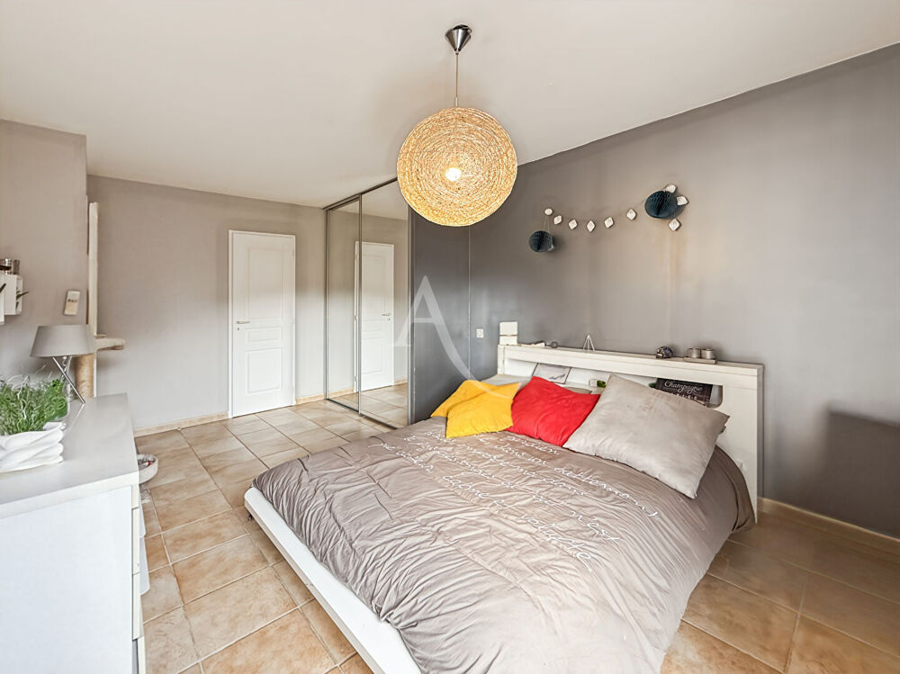 EXCLUSIVITÉ - Le Cannet - Maison familiale 6 pièces de 163m²- 5 chambres - jardin et garage