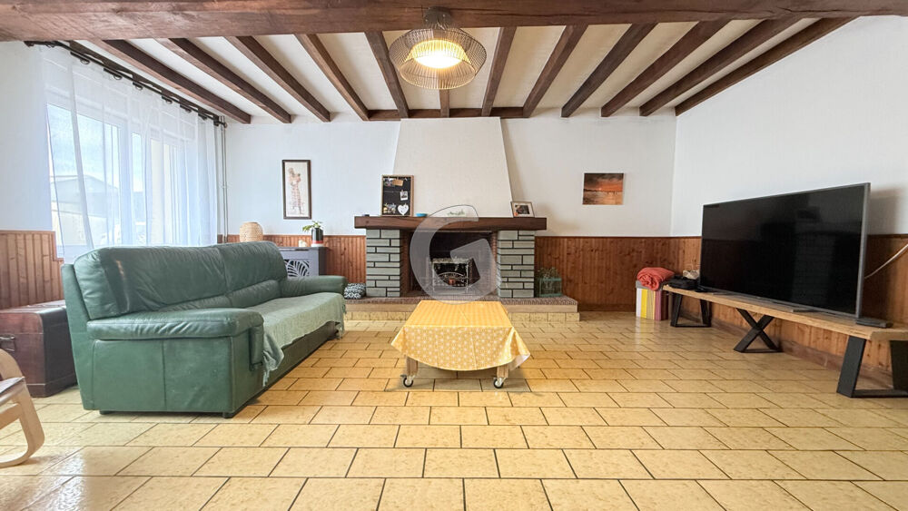 MAISON - 7 PIECES - 186 M² - A VENDRE - SAINT VINCENT SUR GRAON