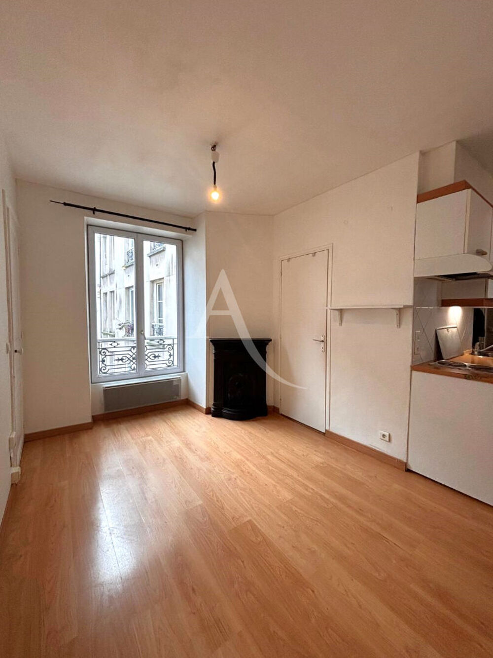 Vente Appartement PARIS 11ème - Secteur Saint-Maur / Belleville - Appartement T2 - 30.10 m² Paris 11