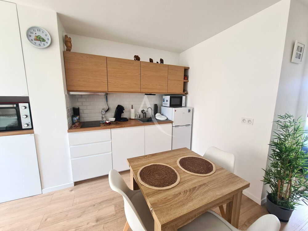 Appartement Chevry Cossigny 2 pièce(s) 42.8 m2