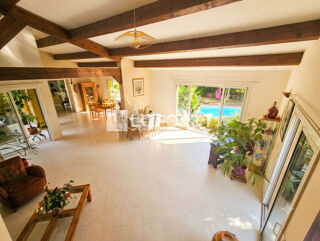  Maison à vendre 6 pièces 266 m²