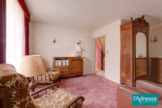  Maison à vendre 10 pièces 183 m²