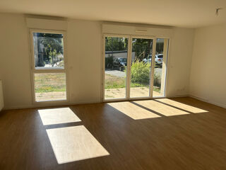  Appartement � vendre 4 pi�ces 1 m�