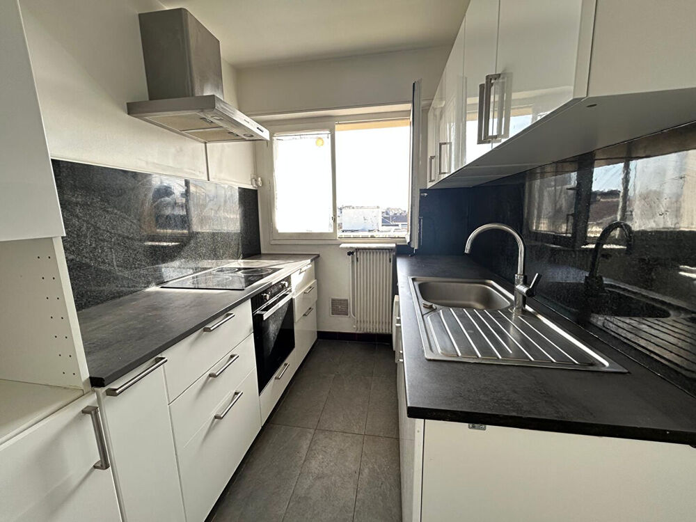 Vente Appartement Appartement F2 à Mantes la jolie, balcon, place de stationnement au centre ville Mantes la jolie