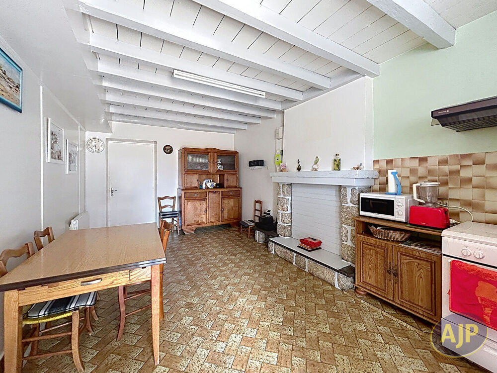 Maison Saint Aubin Des Châteaux 3 pièce(s) 80 m2