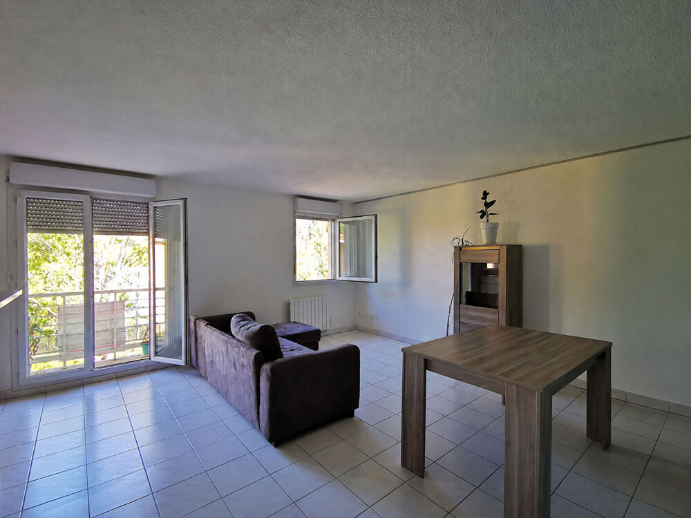 Vente Appartement Appartement T3 de 62 m² situé à Avignon avec balcon et place de parking privative Avignon