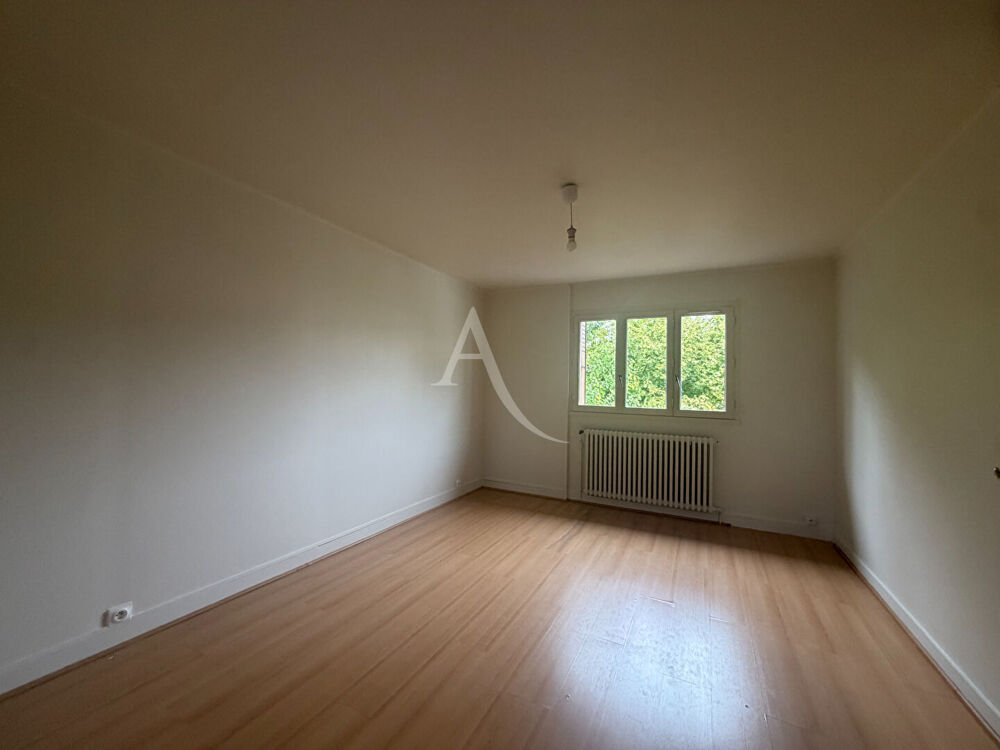 Location Appartement Appartement 3 pièces à louer à Chelles - Réf 131 Chelles