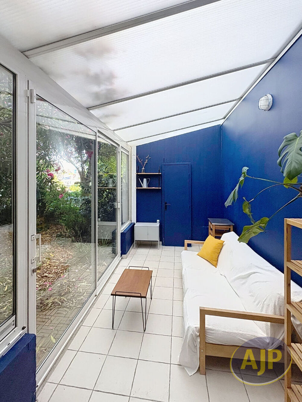 Nantes Dobrée / Sanitat : Un esprit « petite maison » avec jardin privatif