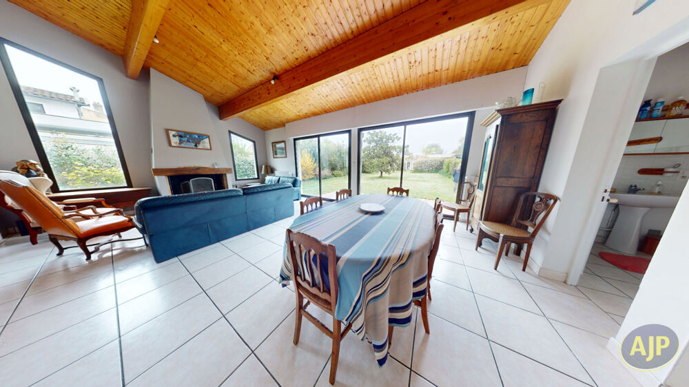� vendre  Maison Bordeaux (33000)