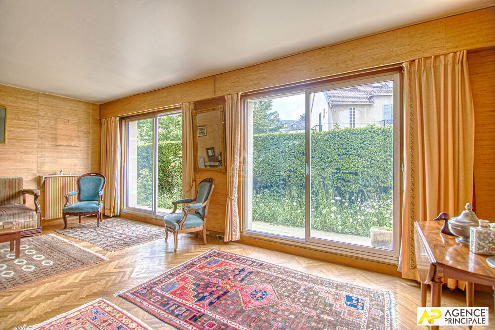 Vente Appartement Versailles Rive-Droite Appartement 5 Pièces 113 m² avec terrasse arborée et 1 box Versailles