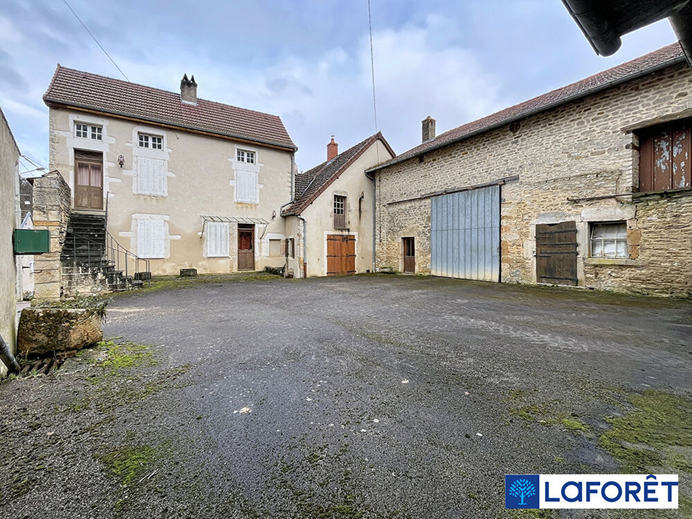 Vente Maison Maison Courlon  5 pièce(s) 147.55 m2 Courlon