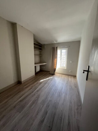  Appartement � louer 3 pi�ces 52 m�