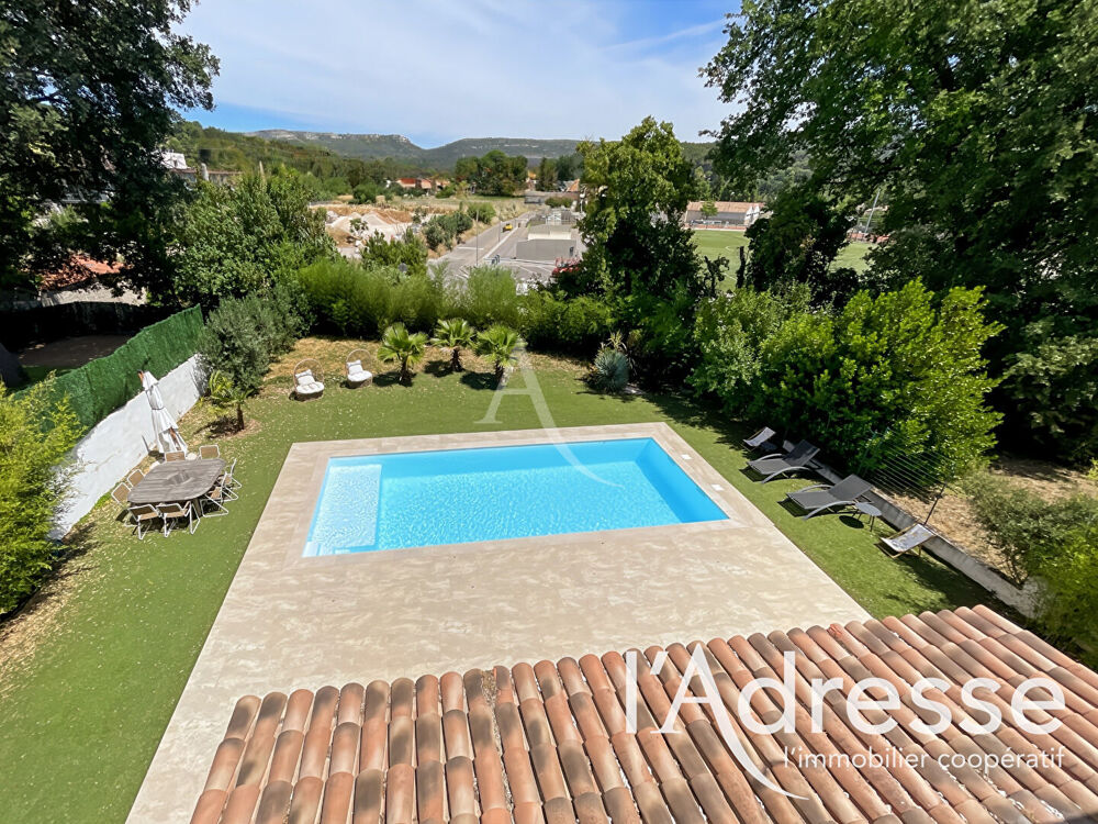 Vente Maison Maison La Destrousse - 5 pièces - 165m2 La destrousse