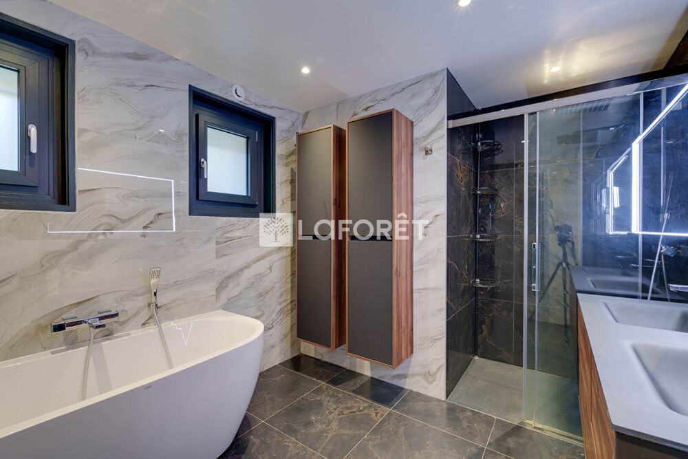 Vente Maison Maison Lugrin 8 pièces 173.17 m²  avec piscine Lugrin